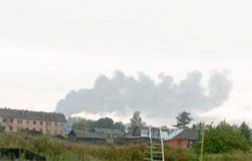 Беспилотник атаковал военный аэродром в Новгородской области РФ: взорваны стратегические бомбардировщики