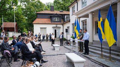 Зеленский проведет переговоры с несколькими государствами о предоставлении Украине истребителей