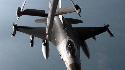 CNN: США пока не утвердили план обучения украинских пилотов на F-16