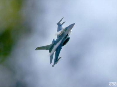 Старт обучения украинских пилотов на F-16 задерживается, США ждут от союзников программы тренировок – CNN