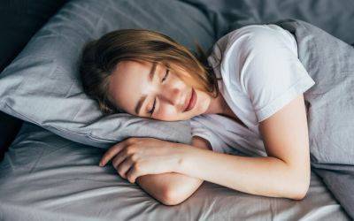 Голым или в пижаме – как правильно спать