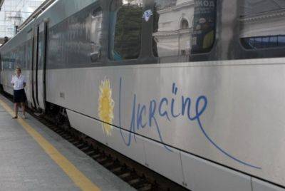"Укрзализныця" запускает новый международный поезд из Киева: направление и расписание