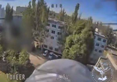 ​​​​​​​В оккупированном Энергодаре дрон атаковал здание управления "полиции": для раненых вызывали реанимобили