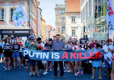 В центре Праги прошел митинг «Путин – убийца»