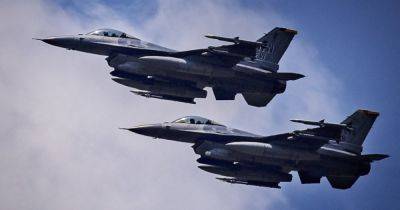 Поставка F-16: более 70 украинцев уже прибыли на обучение, — премьер Дании (видео)