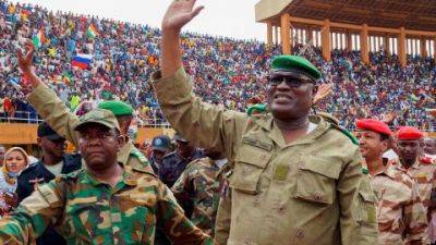 Лидер хунты в Нигере пообещал вернуть страну под гражданское правление в течение трех лет - unn.com.ua - США - Украина - Киев - Нигерия - Нигер - Ниамей