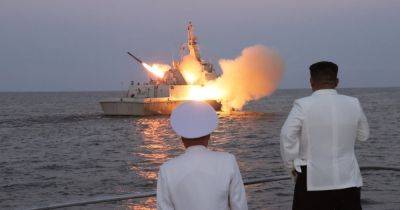 В КНДР запустили "стратегические крылатые ракеты" из корабля накануне учений НАТО