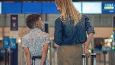 Вниманию разведенных: как вывезти детей в отпуск за границу и не нарушить закон