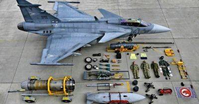 "Нужны для собственной обороны": Швеция пока не готова передавать Украине самолеты Gripen