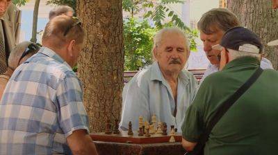 Досрочный выход на пенсию: кому из украинцев предусмотрена такая возможность