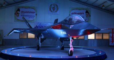Иран пугает беспилотными истребителями Qaher-313 с бомбами и ракетами: когда они появятся