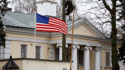 Власти США призвали своих граждан немедленно покинуть Беларусь