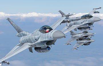 Дания начала обучение украинских пилотов на F-16