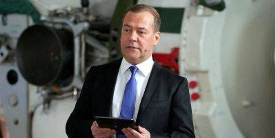 Медведев заявил о планах РФ присоединить оккупированные регионы Грузии