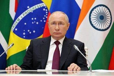 Путин призвал страны БРИКС расширять расчеты в национальных валютах