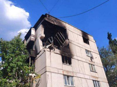Квартиры и подъезд одного из поврежденных домов Северодонецка показали на фото