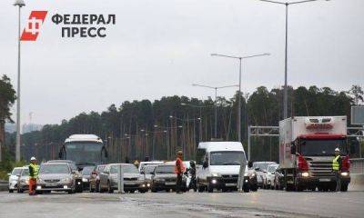 Кольцо замкнулось: какие ошибки ежедневно провоцируют пробки на КАДе в Петербурге
