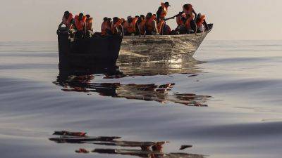 Италия: новые рекорды по числу беженцев на Лампедузе