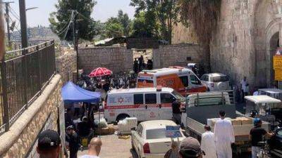 Беспорядки на Храмовой горе: трое полицейских ранены