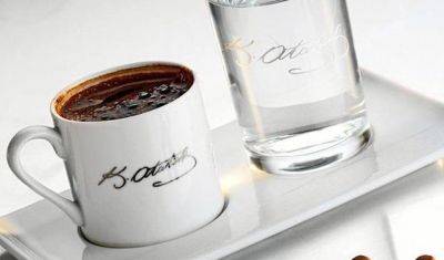Кофеманы совершают ошибки, которые могут стоить жизни: что нельзя делать при употреблении кофе