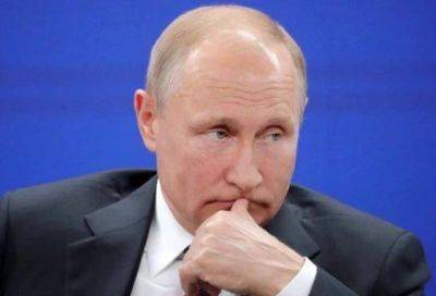 Двойник наградил тройника: в сети обсуждают казус с очередным выступлением Путина. Видео