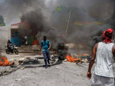 В Гаити банда открыла огонь по протестующим: семь человек убиты