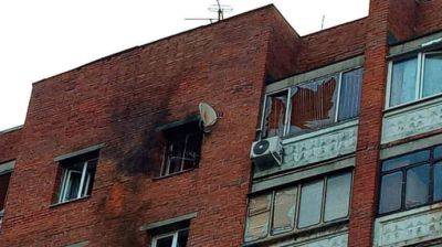 Россияне заявили, что в Курске беспилотник влетел в многоэтажку