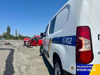 ДТП в Одесской области: на трассе столкнулись два легковых авто – есть пострадавшие | Новости Одессы
