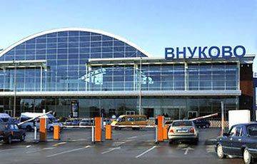10 рейсов ушли на другие аэродромы из-за ограничений в аэропортах Москвы - charter97.org - Москва - Белоруссия - Сергей Собянин