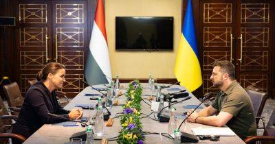"Надо сесть за стол переговоров": военного решения конфликта в Украине нет, —президент Венгрии