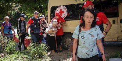 Обязательная эвакуация в Харьковской области: за три недели выехали почти 1500 человек, более 300 из них — дети