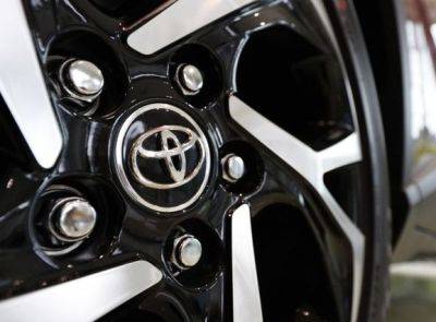 Toyota остановила работу всех заводов в Японии из-за сбоя системы