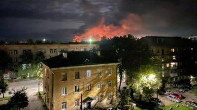 В Пскове, предположительно, беспилотники атаковали аэродром