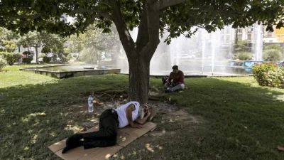 Иранцам дали 2 выходных из-за жары