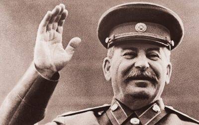 Между украинцами и россиянами бездна в отношении к Сталину - опрос