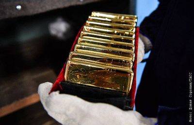 Минфин РФ с 7 августа перейдет к покупкам валюты/золота по бюджетному правилу