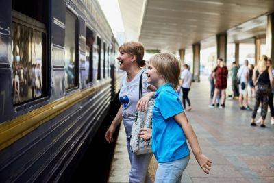 Билеты на поезда Укрзализныци - в сети жалуются на странные схемы продаж