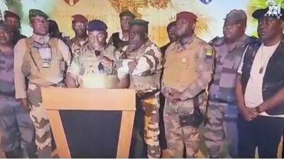 Военные Габона заявили о захвате власти, в столице стрельба