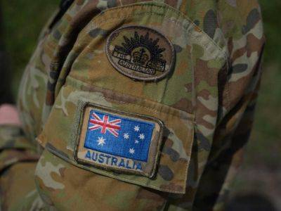 Австралийские инструкторы обучают украинских военных в Британии