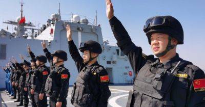"Штампуют самолеты, корабли и ядерное оружие": какие вызовы бросает Китай для США