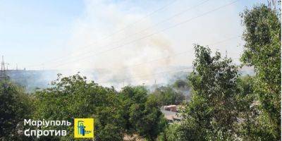 В Мариуполе сожгли четыре автомобиля оккупантов — советник мэра
