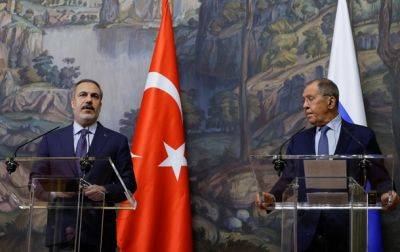 Глава МИД Турции в РФ призвал возобновить "зерновое соглашение"