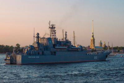 Украина утверждает, что подбила российский корабль в Новороссийске