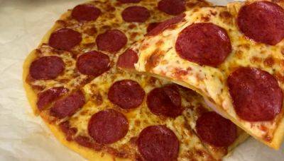 Про пиццерию можете забыть: как в домашних условиях приготовить настоящую пиццу пепперони
