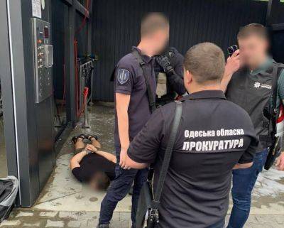На Одесской таможне задержан на взятке работник