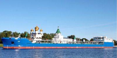 Снабжал топливом ВС РФ и был под санкциями США: что известно о танкере SIG, атакованном в районе Крымского моста