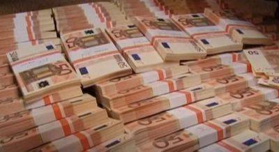 Есть шанс получить до 25 тысяч евро: украинцев обрадовали новыми грантами – названы условия