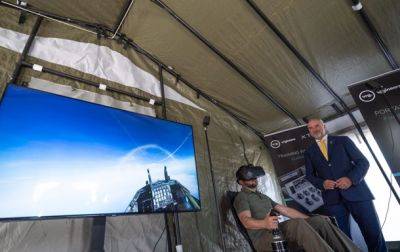 Чехия передала Украине симулятор для обучения на F-16