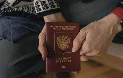 Россияне развернули мобильные "паспортные столы" на оккупированных территориях
