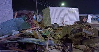 В автокатастрофе в Кулябе погибли 10 человек, 13 ранены